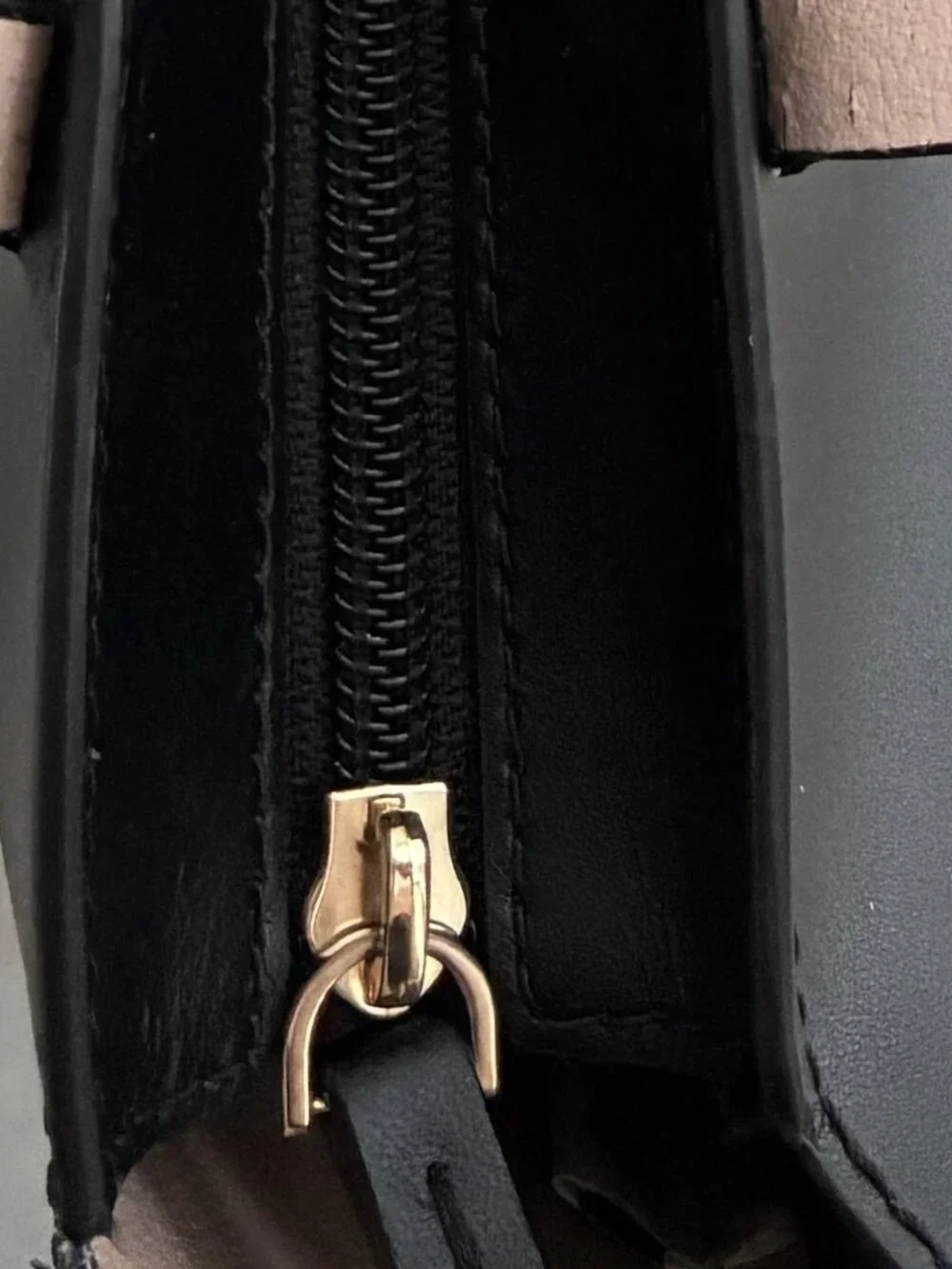Kate Spade Lawton Way Rose Tote Bag Black Warm Cream Bow WKRU6079 Medium Zip